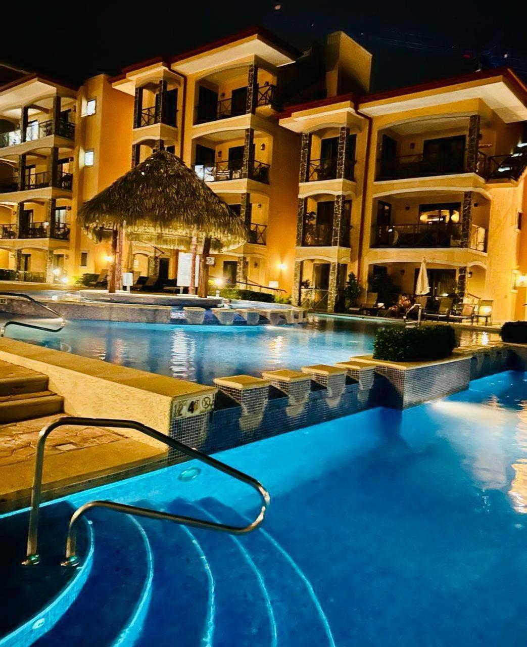 Apartamento De Lujo Las 3 Gotas Jaco, Frente Al Mar Con Vista A La Playa Esterno foto