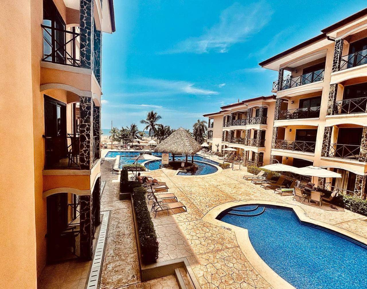 Apartamento De Lujo Las 3 Gotas Jaco, Frente Al Mar Con Vista A La Playa Esterno foto