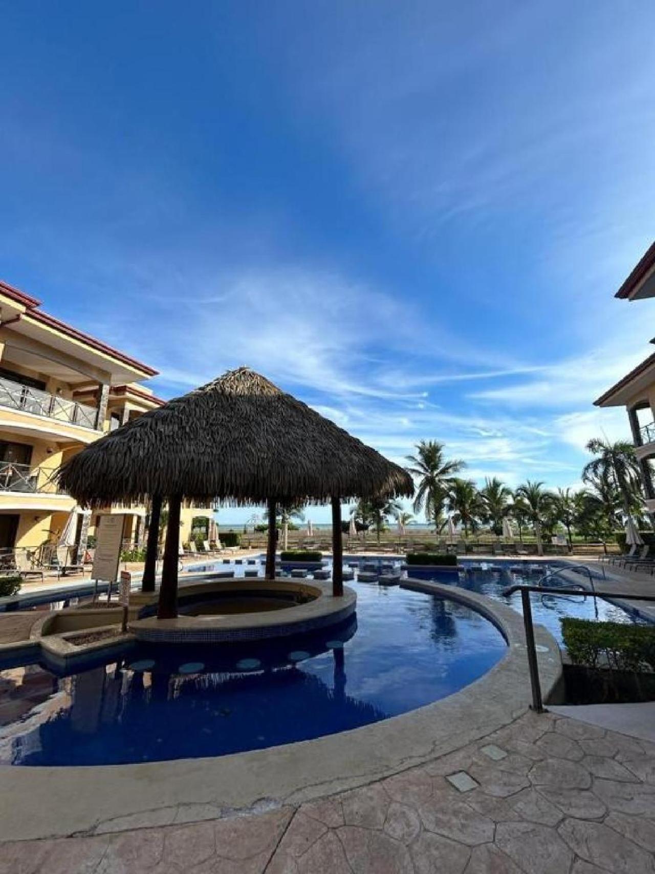 Apartamento De Lujo Las 3 Gotas Jaco, Frente Al Mar Con Vista A La Playa Esterno foto