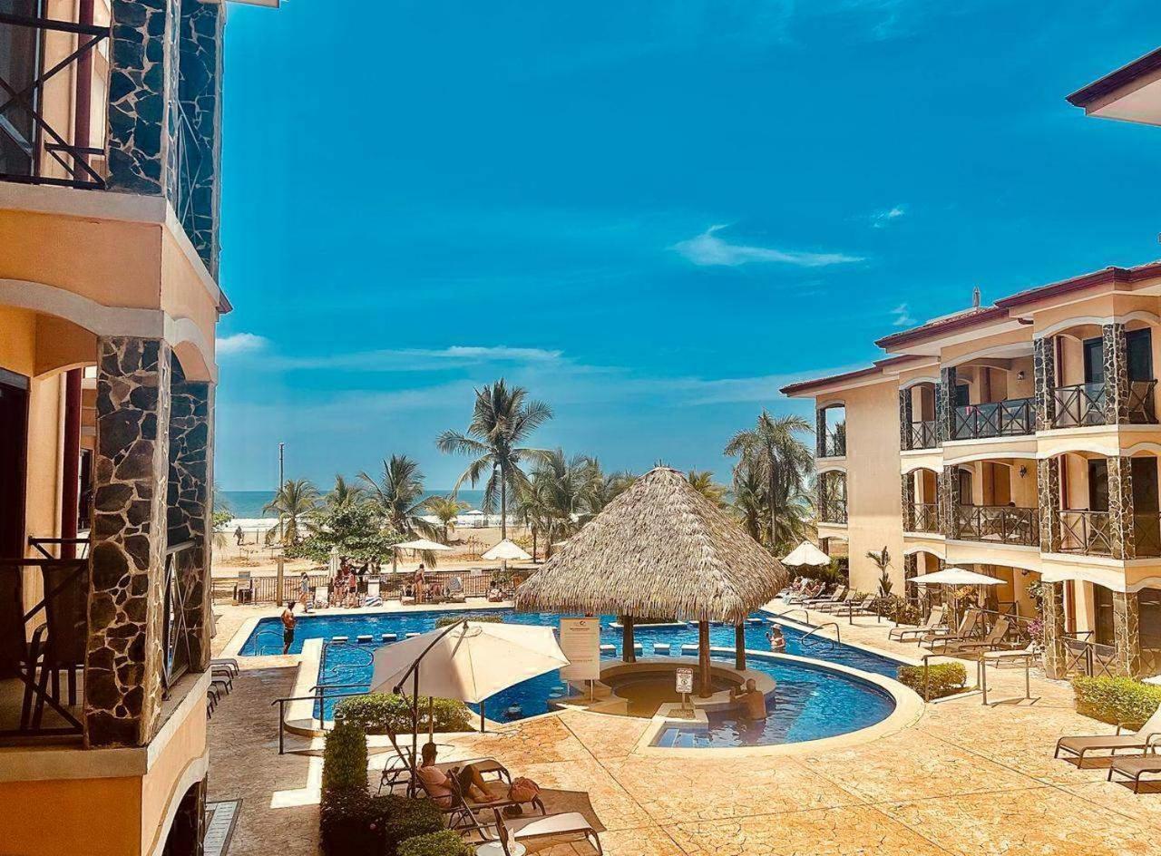 Apartamento De Lujo Las 3 Gotas Jaco, Frente Al Mar Con Vista A La Playa Esterno foto